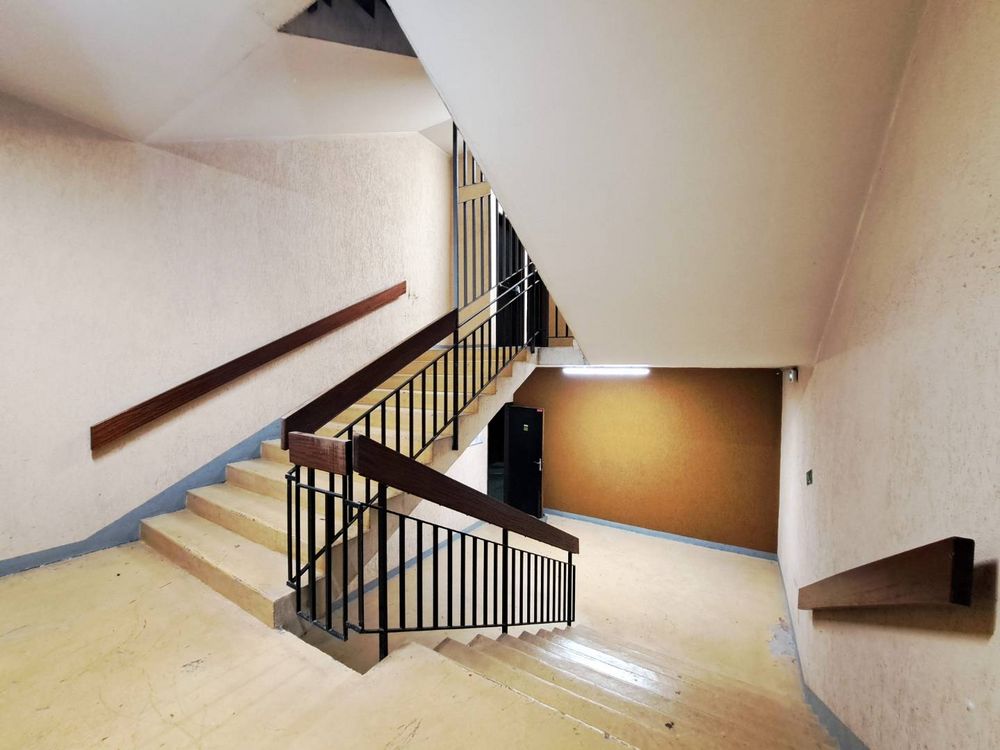 Les escaliers du bâtiment Facteur Cheval.