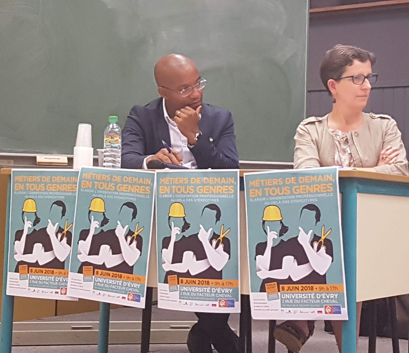 Christine Boyard, déléguée du département de l'Essonne aux droits des femmes et à l'égalité entre les femmes et les hommes, avec Jean-Yves Sigiscar, directeur de la Maison de l'Emploi Corbeil-Essonnes/Évry