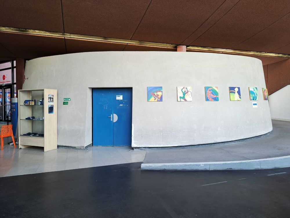 L'intérieur du Bâtiment des premiers cycles.